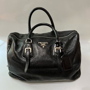 Beautiful Prada Bag with COA